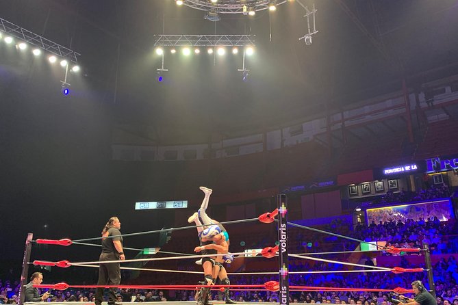 Mexican Wrestling: Experience Lucha Libre in Mexico City - Phones, cameras, and other things to leave behind