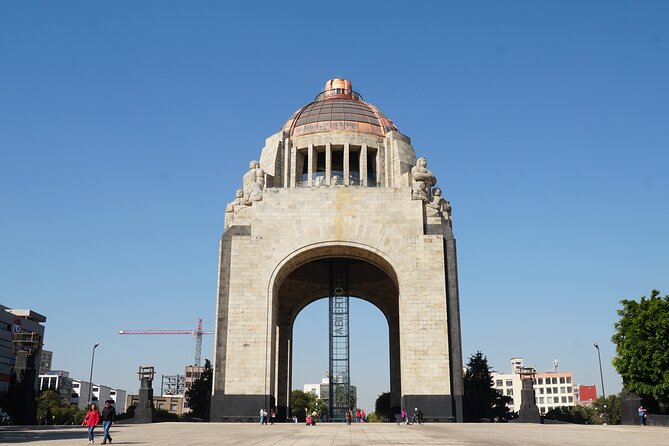 Mexico City: 19 City Highlights Bicycle Tour - Monumento a la Revolución and the Roma finish