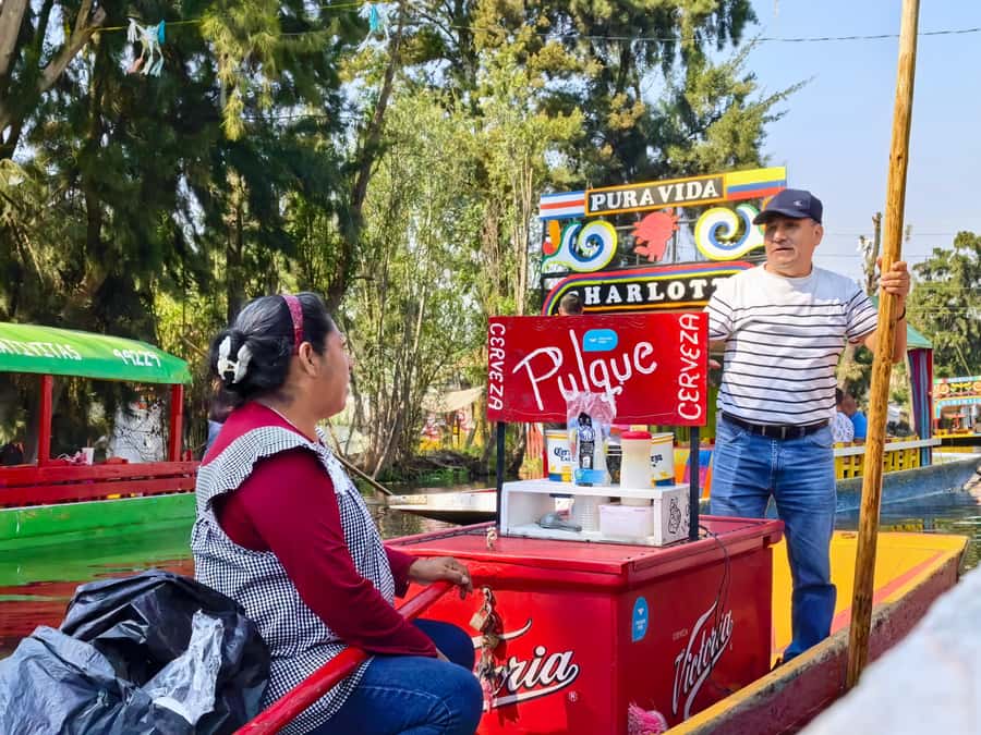 Mexico City: All-Inclusive College Student-Guided Boat Tour - Starting at Canal 237 in San Jerónimo