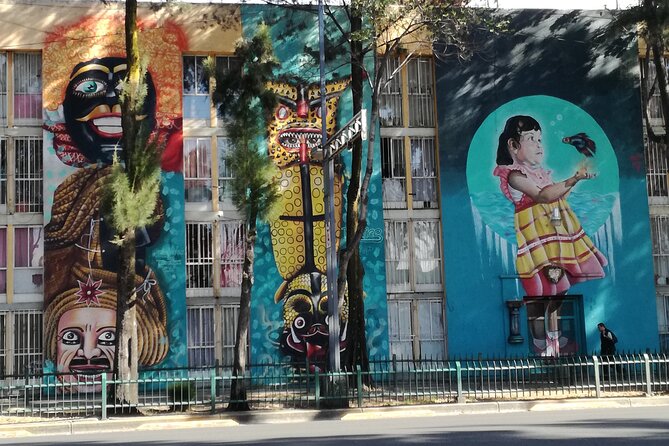 Mexico City; ART NACO : Murals & Street Art Bike Tour - The street-food stop is more than a bonus