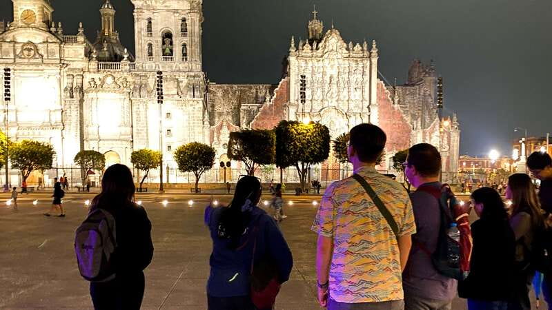 Mexico City at Night Walking tour with optional Torre Latino - Walking to Torre Latinoamericana