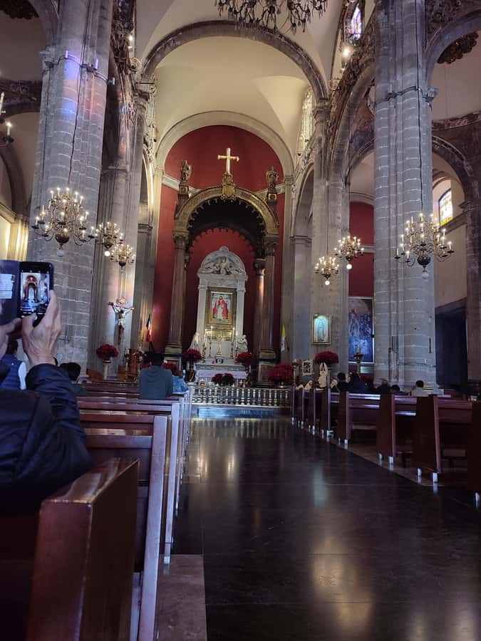 Mexico City: Basilica of Guadalupe Complex Tour - The Cerrito Chapel and a quieter side of the sanctuary