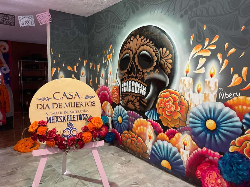 Mexico City: Day of the Dead House and craft workshop - The Mexskeletons workshop and its working artists