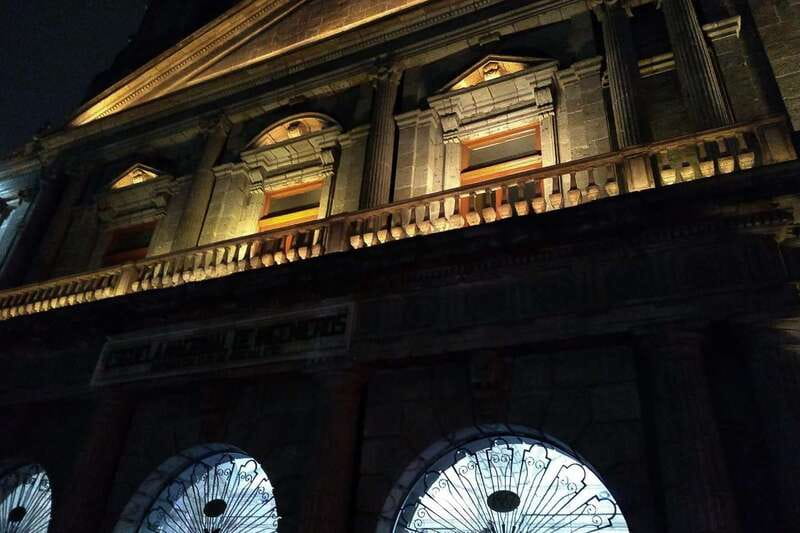 Mexico City: Double Decker Bus Night Tour - Downtown, Roma, Condesa, and Zona Rosa