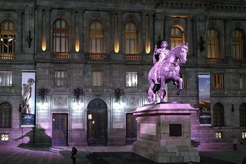 Mexico City: Double Decker Bus Night Tour - How to make the ride go better
