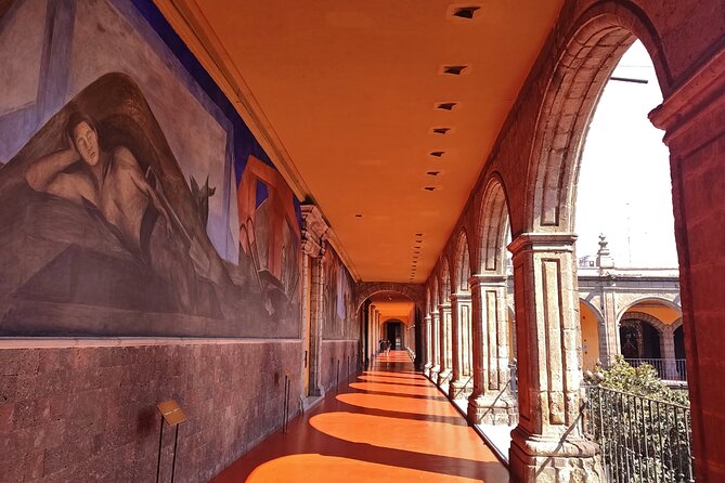 Mexico City Downtown Centro private tour+ Palacio de Bellas Artes - One hour with Mexican muralism at San Ildefonso