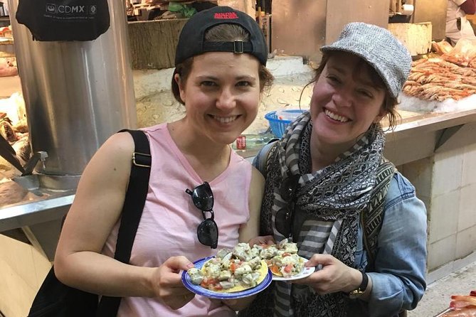 MEXICO CITY FOOD TOUR: flavors on two wheels - Roma’s stone-ground tortilla stop