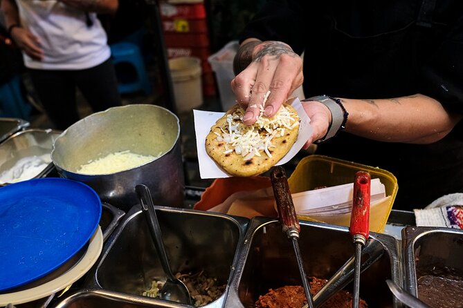Mexico City Food Tour in the Historic Center: Heritage on a Plate - Tlacoyos at Pasaje Yucatán