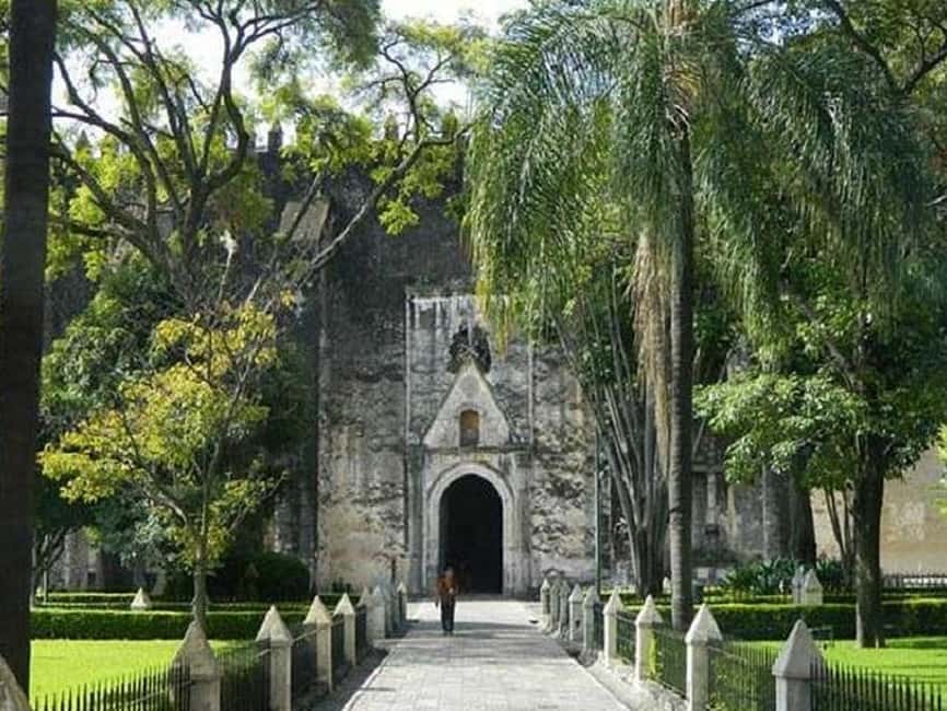 Mexico City: Full-Day Taxco and Cuernavaca Tour - The road from Mexico City to Cuernavaca