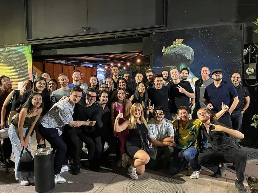 Mexico City: Guided Pub Crawl with Party Games - Key Points