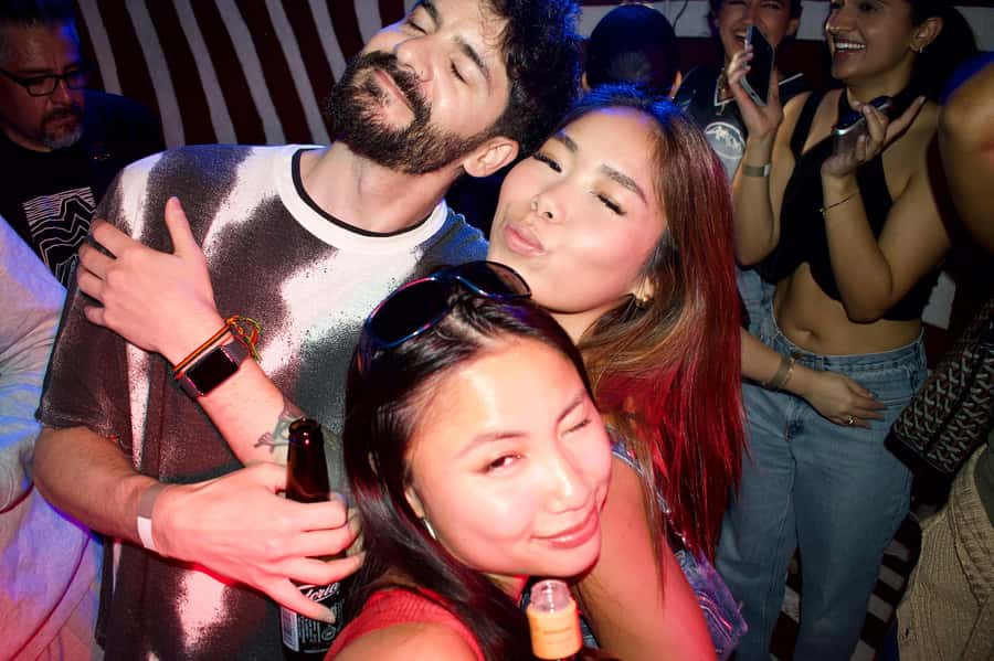 Mexico City: Guided Pub Crawl with Party Games - What the Strong Ratings Tell You