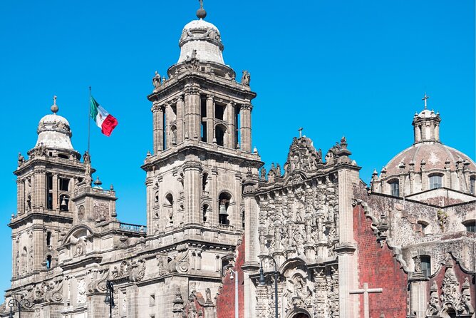 Mexico City (Historic Centre) Scavenger Hunt and Self-Guided Tour - Starting at Pino Suárez and Venustiano Carranza