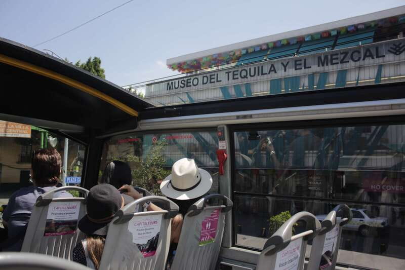 Mexico City: Hop-On Hop-Off Bus City Tour - Audio guide, headphones, and the WiFi warning