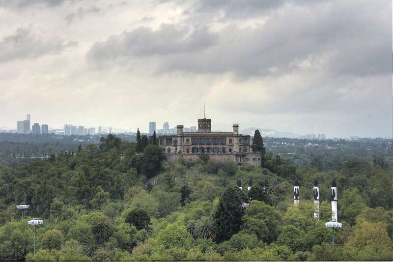 Mexico City: Hop-on Hop-off City Tour by Turibus 1-Day Pass - Open-top seats, weather, and city traffic