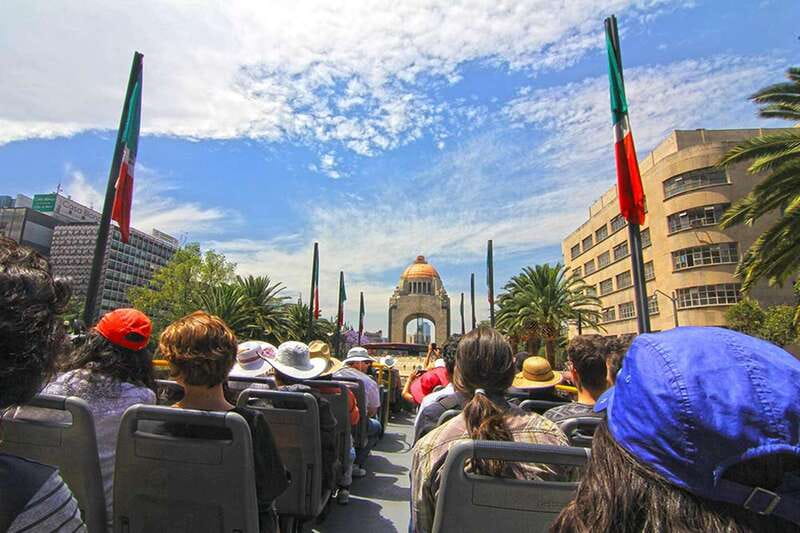 Mexico City: Hop-on Hop-off City Tour by Turibus 2-Day Pass - The Historic Center circuit, the best place to begin