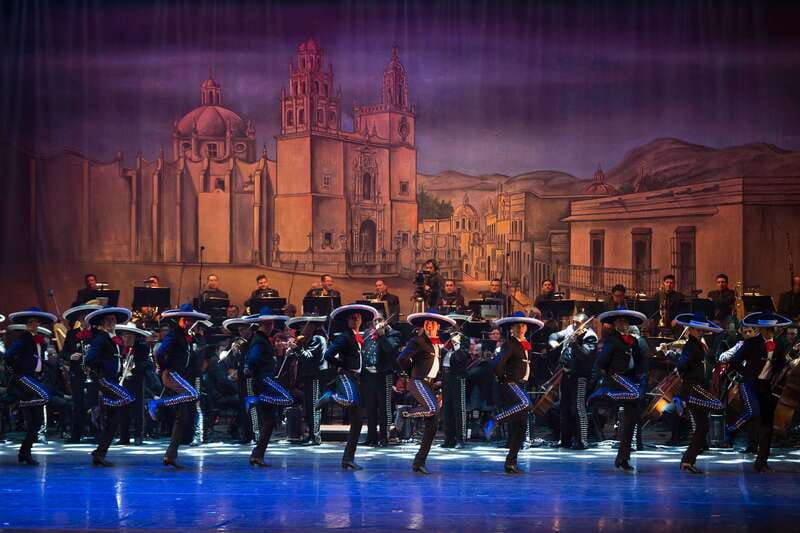 Mexico City: Mexican Folklore Ballet - The music, footwork, and festive energy