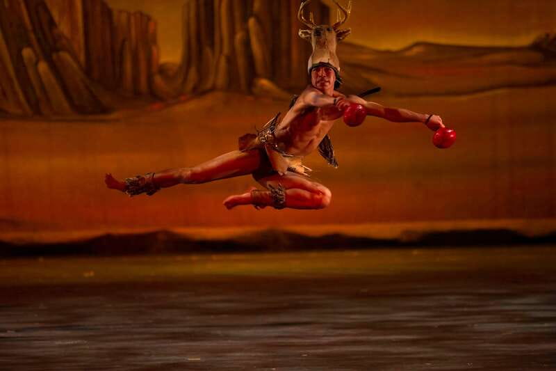Mexico City: Mexican Folklore Ballet - Who will enjoy this performance most