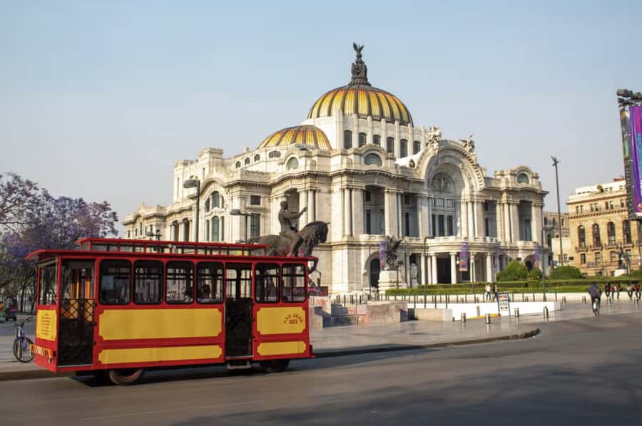 Mexico City: Mexico Tram, Iconic Landmarks, and Legends - From Tenochtitlán to the colonial capital