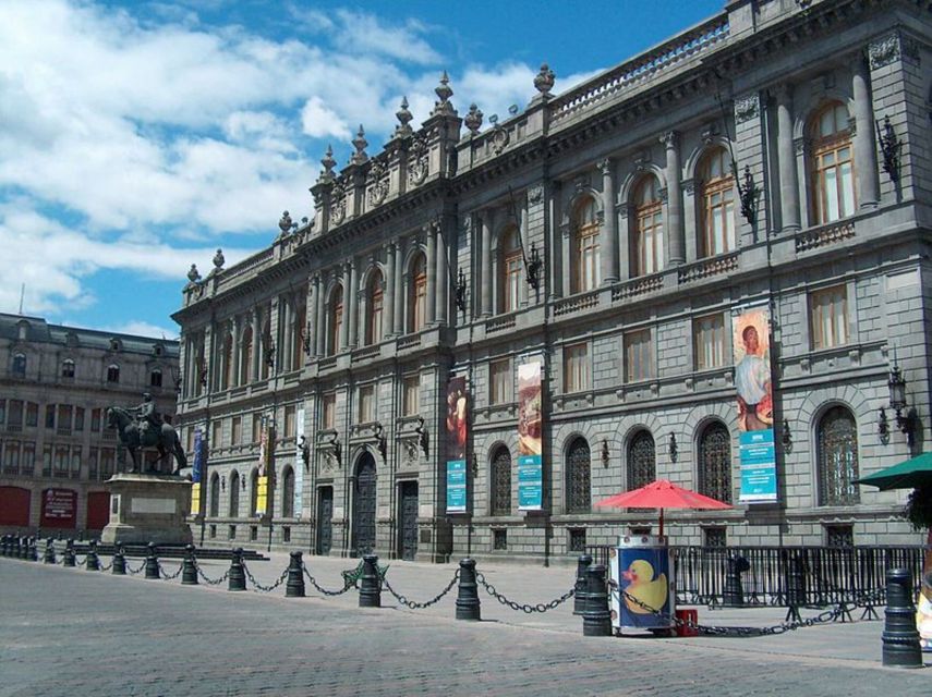 Mexico City Must-see Buildings & Palaces - MUNAL: Mexican art across four centuries