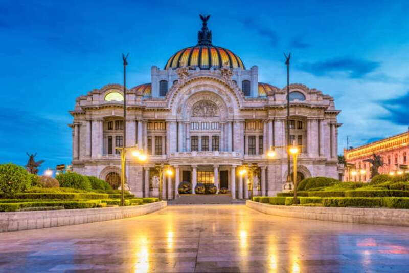 Mexico City Must-see Buildings & Palaces - The Bank of Mexico: how Mexican money is produced