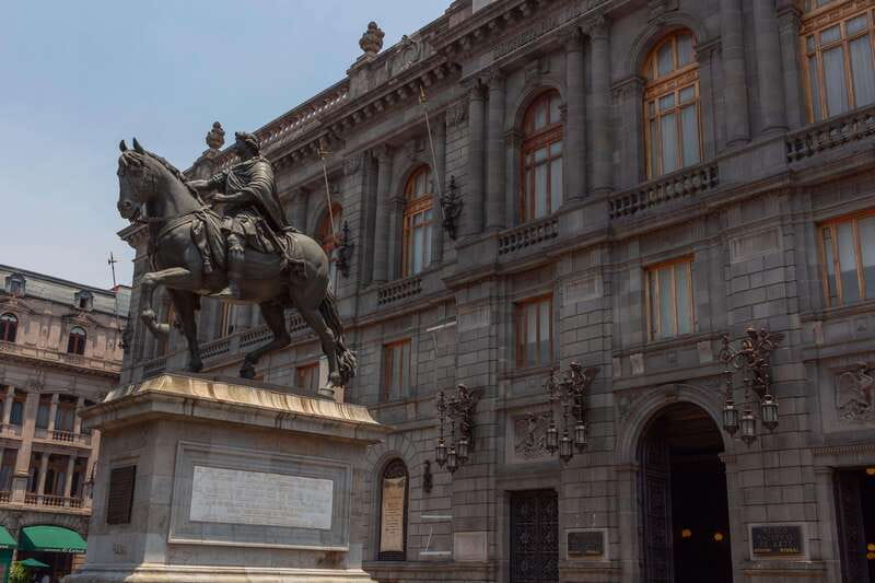 Mexico City: National Art Museum Guided Tour - What José and Jesus bring to the experience