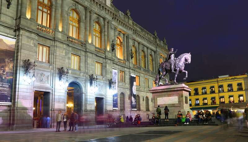 Mexico City: Night City Tour in a Double Decker Bus - Diana Cazadora, Fuente de Cibeles, and modern Reforma