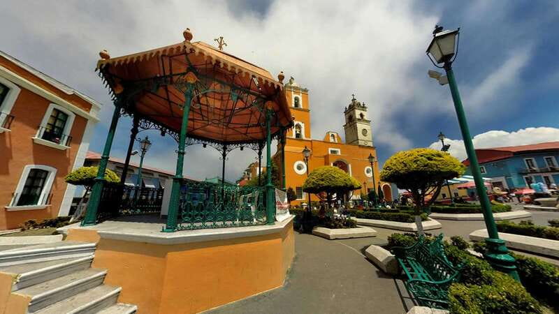 Mexico City: Private Magic Towns & Basaltic Prisms Tour - A private group changes the feel of the day