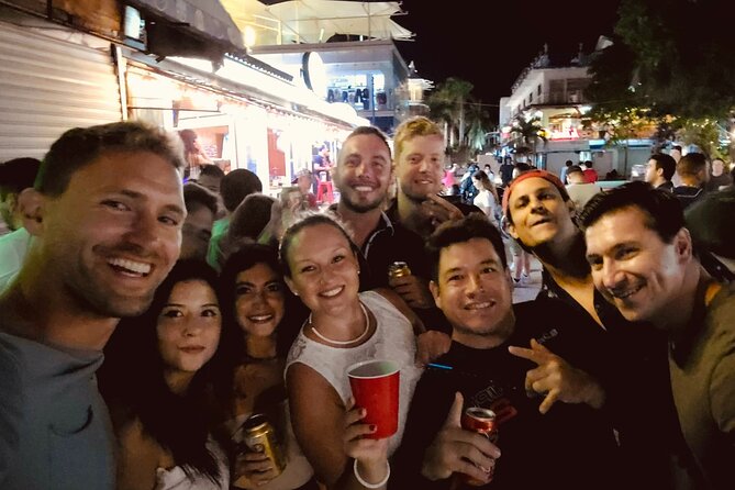 Mexico City Pub Crawl - Five stops across Roma Norte and Condesa
