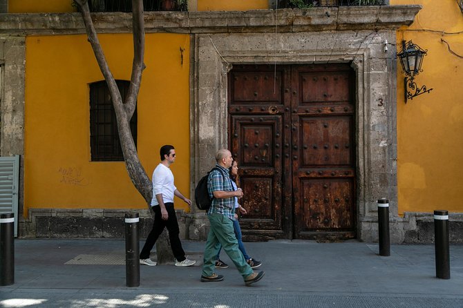 Mexico City: Roma & Condesa Private & Personalized Walking Tour - Condesa: parks, Art Deco, and a slower pace