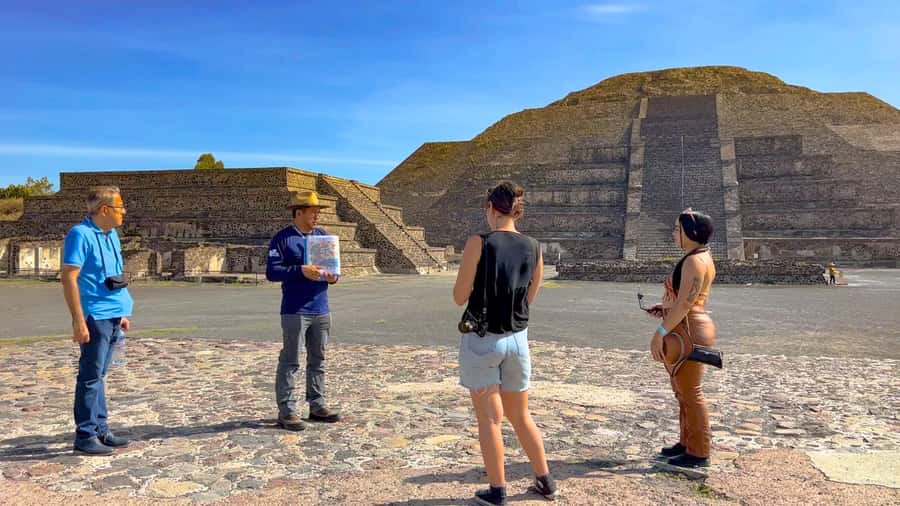 Mexico City: Teotihuacan Early Access & Tula Private Tour - Tula and the Toltec Atlantean figures
