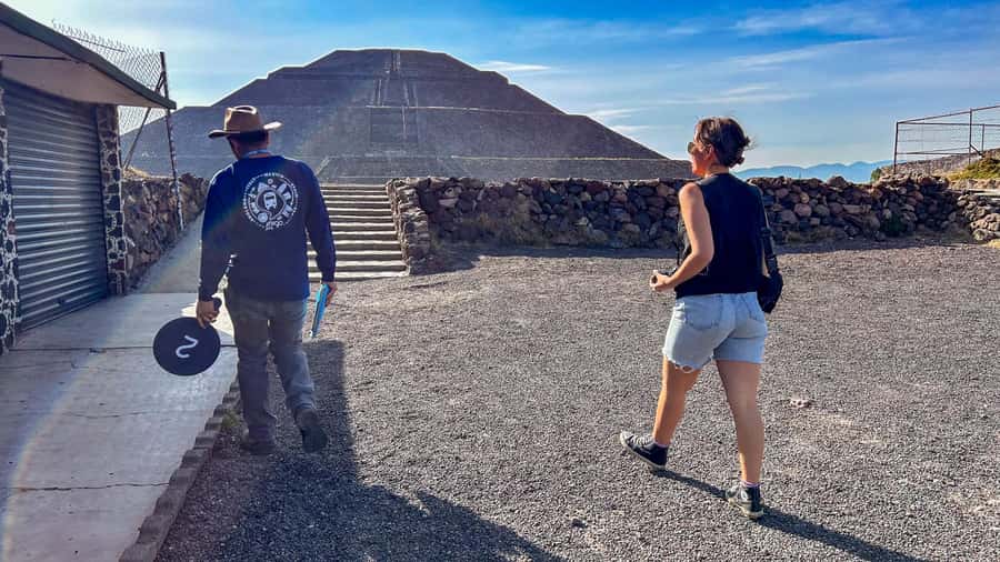 Mexico City: Teotihuacan Early Access & Tula Private Tour - Who will enjoy this long archaeological day?