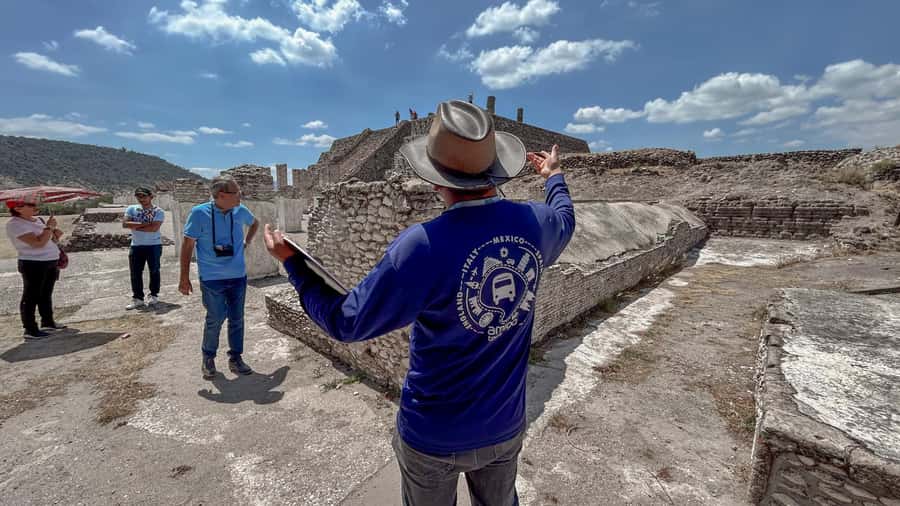 Mexico City: Teotihuacan Early Access & Tula Private Tour - The early start from Mexico City