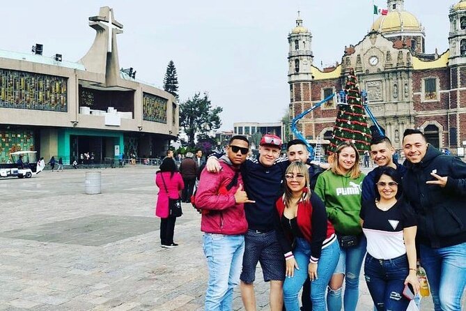 Mexico City : Teotihuacan Pyramids - Guadalupe combines pilgrimage and architecture