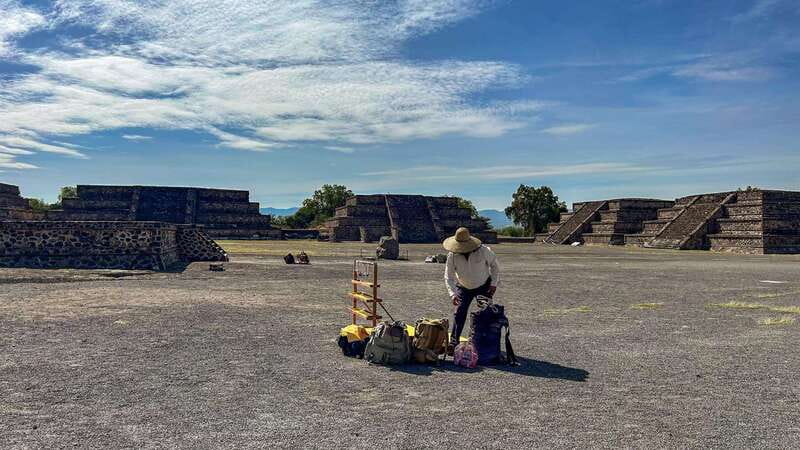 Mexico City: Teotihuacan Pyramids Early Access Guided Tour - Feathered Serpent carvings and Quetzalpapalotl Palace