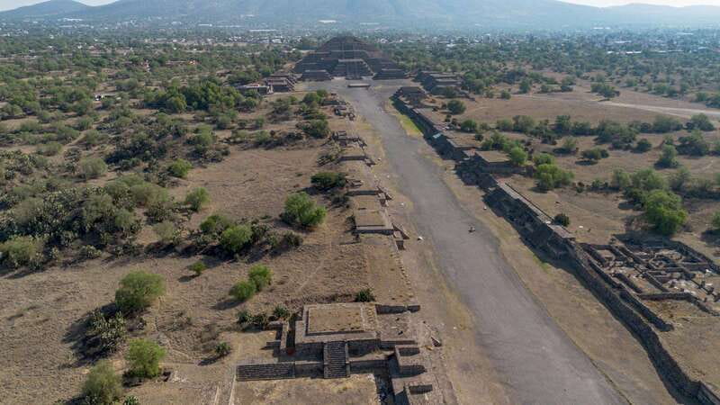 Mexico City: Teotihuacan Pyramids Early Access Guided Tour - What the $68 price really buys