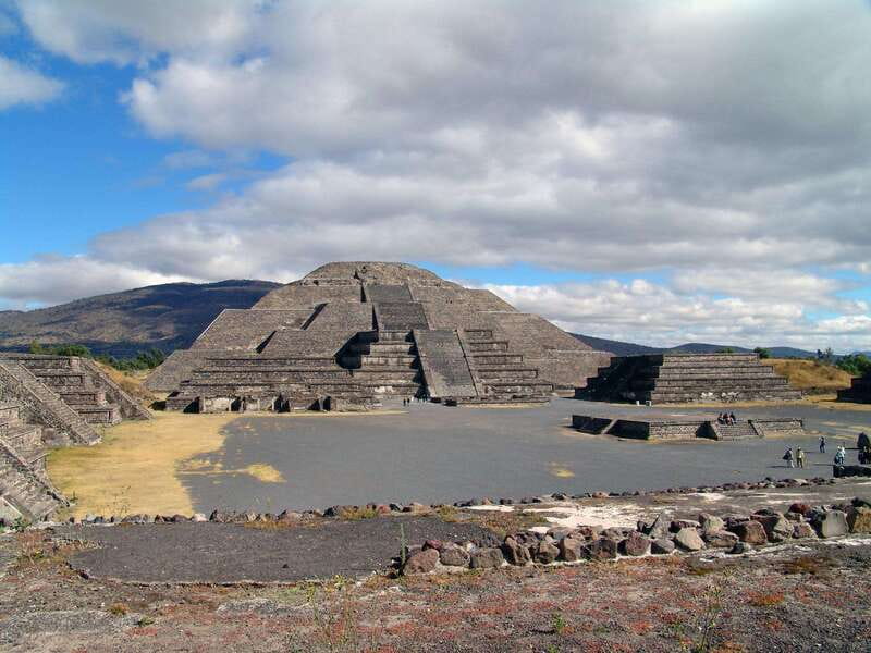 Mexico City: Teotihuacan, Tlatelolco & Basilica of Guadalupe - Teotihuacan: pyramids, avenues, and wide views