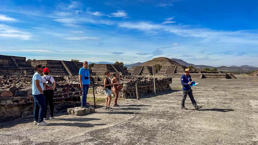 Mexico City: Teotihuacan, Tlatelolco & Guadalupe Shrine Tour - Key points to know before booking