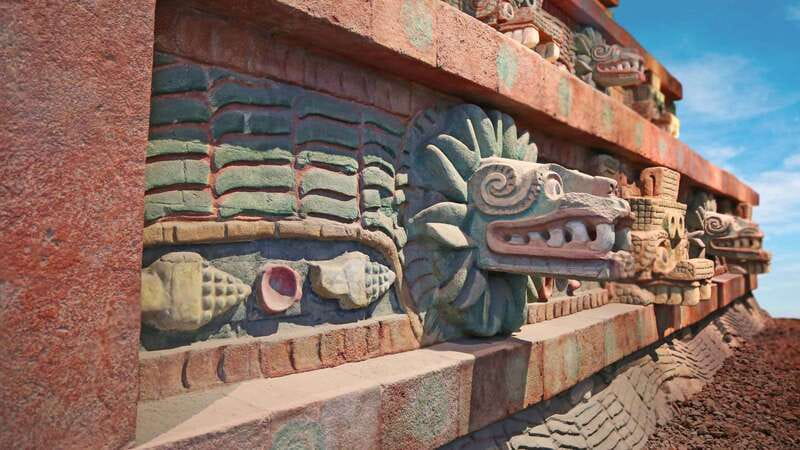 Mexico City: Trip to Teotihuacan Pyramids & Guadalupe Shrine - Climbing the Pyramid of the Sun and Pyramid of the Moon