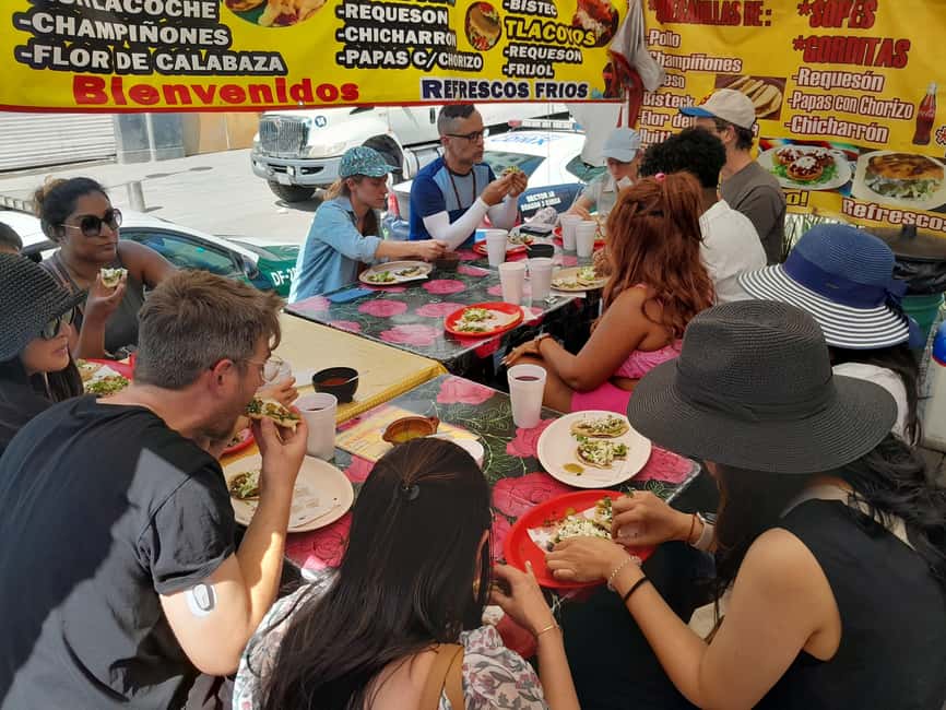 Mexico City: Vegan and Vegetarian Street Food Adventure - Alameda Central starts the eating