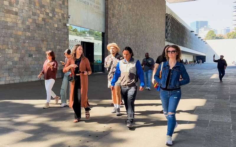 Mexico City: Visit Chapultepec Castle and the Anthropology Museum - Why this pairing works so well