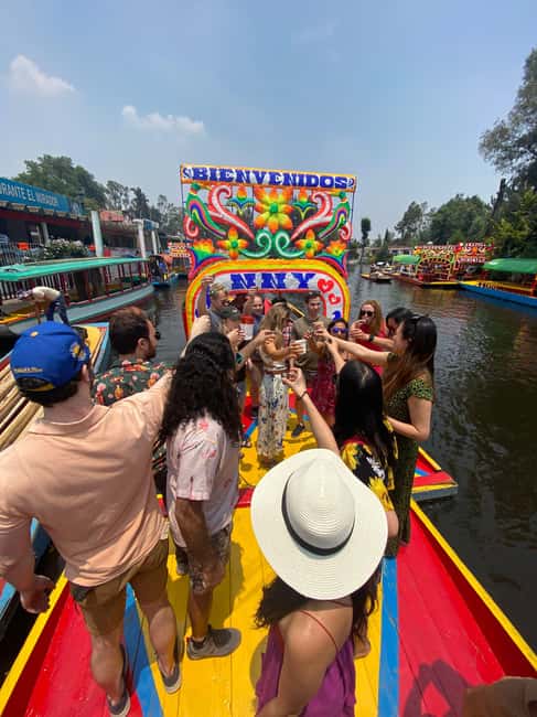 Mexico City: Xochimilco Boat with Guacamole & Premium Drinks - Two hours aboard a colorful trajinera