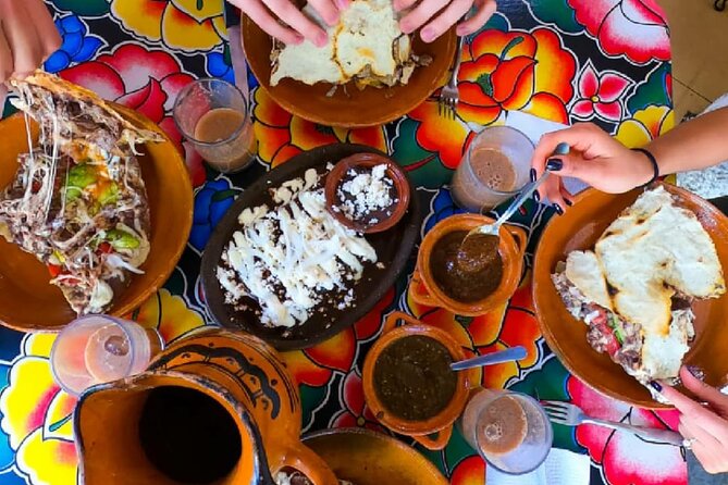 Mexico Off the Beaten Track: Street Food & Bikes — All Inclusive - Santa María la Ribera and the Kiosco Morisco
