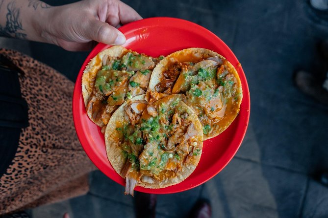 Mexico Private Food Tour With Locals Including 10 Tastings - Banco de México and Mexico City classics