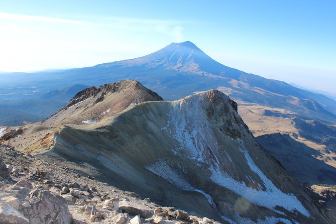 Mountaineering Iztaccihuatl (5220m) - Private transportation keeps the plan simple