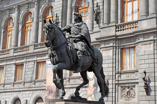 Must-see Buildings & Palaces of Mexico City - Key points to know before booking