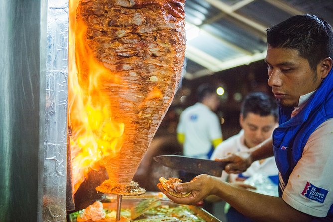 Narvarte At Night: Tacos, Chelas & Mezcal - The cantina stop and your included drink