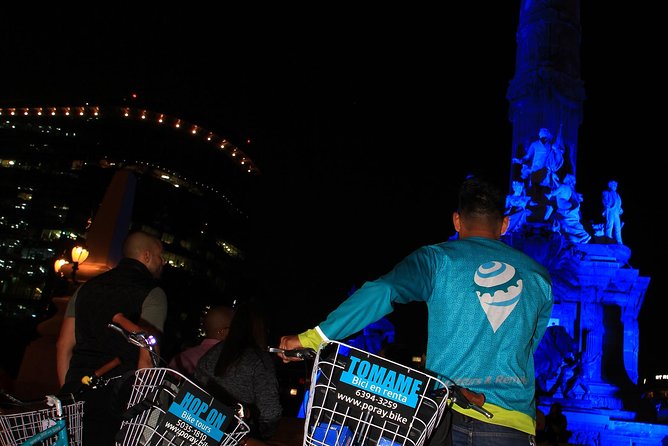 Neon Bike Party - Private Bike Tour - Street food makes the price easier to justify