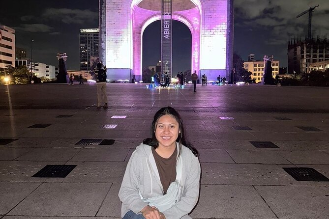 Night tour + tacos in Mexico City fully illuminated! - Dinner in San Miguel Chapultepec