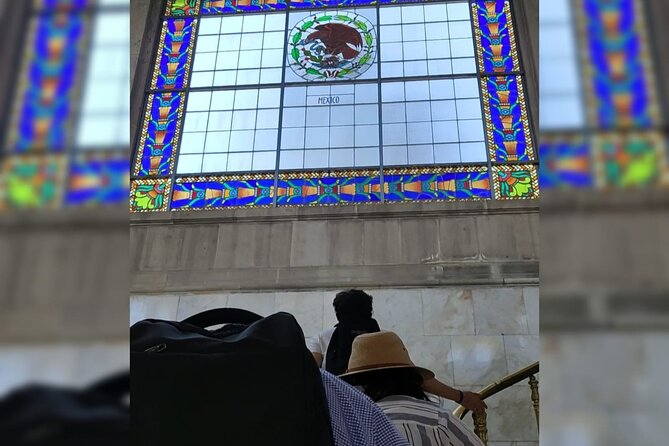 Private and Guided Tour to Chapultepec Castle with Transportation - The guide can shape the whole visit