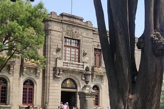 Private and Guided Tour to Chapultepec Castle with Transportation - The archaeological zone adds an older Mexico